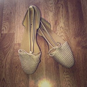 Never worn Lucky brand flats